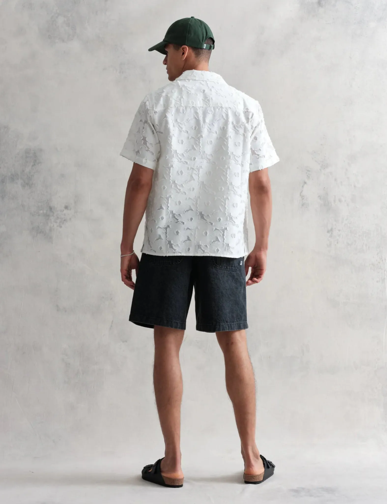 Wax London Didcot Trailing Floral Short Sleeve Shirt - Cream